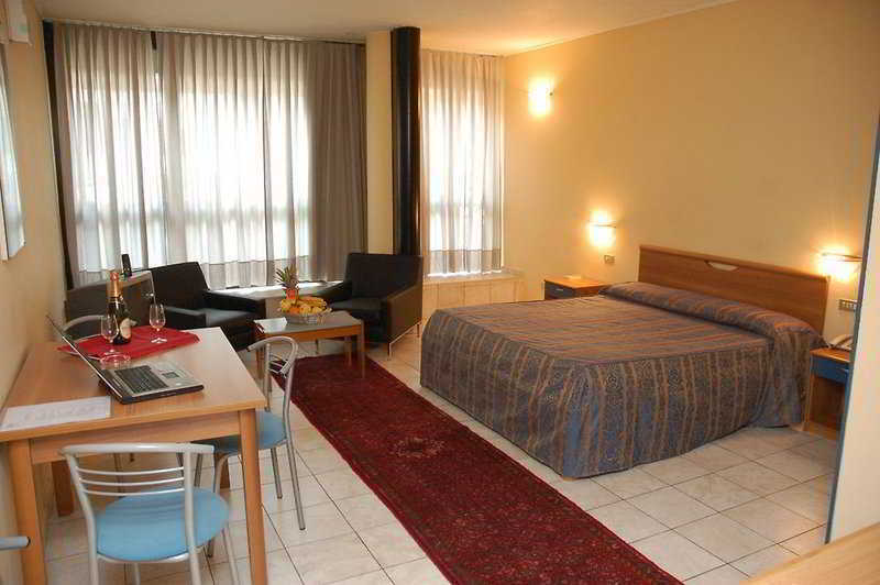 Best Quality Hotel Politecnico Turyn Zewnętrze zdjęcie